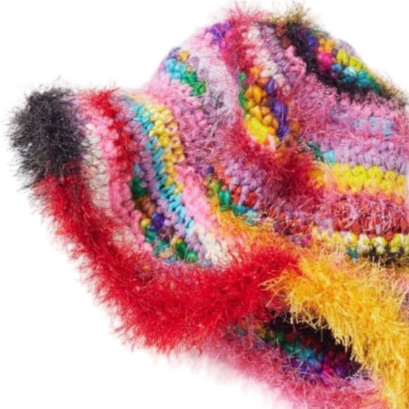Urban Outfitters Multicolor Fuzzy Hat - Picture 4 of 4